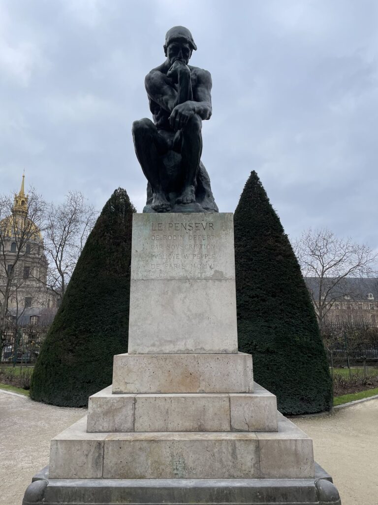 une thérapie brève qui vise à remplacer les idées négatives et les comportements inadaptés par des pensées et des réactions en adéquation avec la réalité.